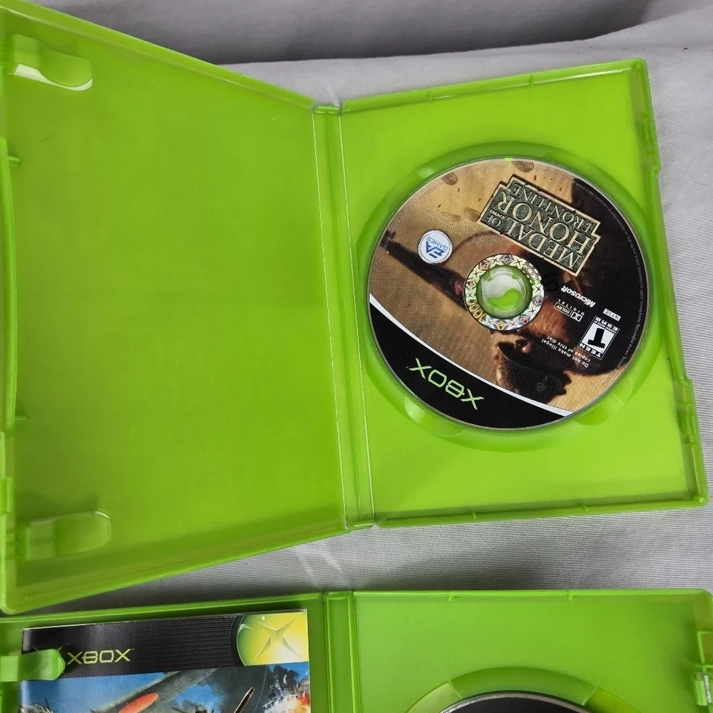 Lot Of 4 Original XBOX Games Men Valor Medal Honor Sun Clone Wars Frontline Work
